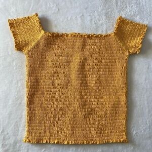 Hollister Junior’s Mustard Smocked Off The Shoulder Cropped Top Size Medium